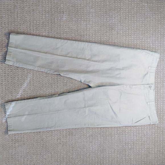 Lee Extreme Motion Pants Mens 42x32 Khaki Performance Stretch Pleated Golf Dress - Picture 3 of 13